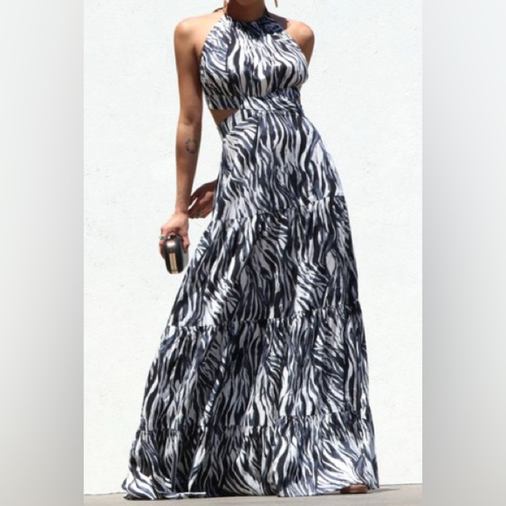 BOUTIQUE Zebra Print Halter Maxi Dress